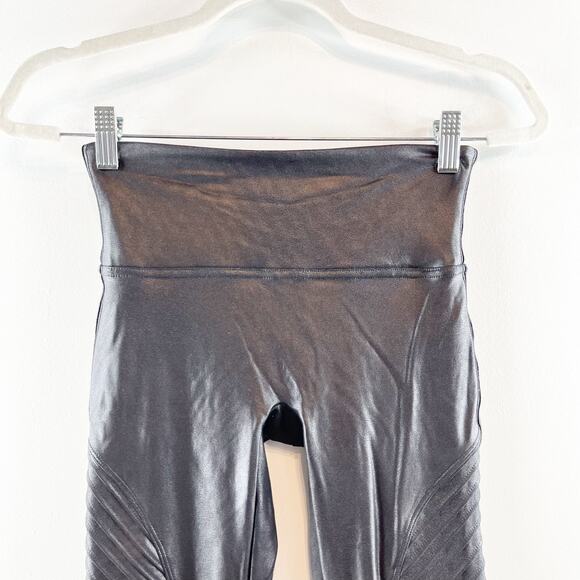 SPANX Shiny Faux Leather Slim Fit Pull On Mid Rise Moto Leggings Black Small - Picture 7 of 14